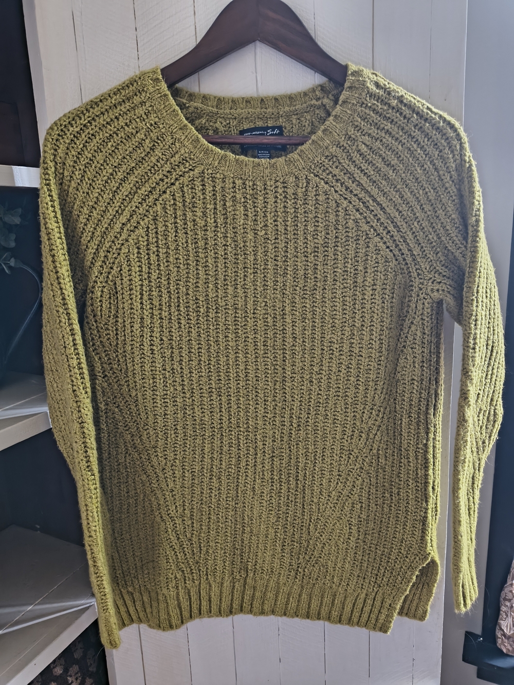 Women's American Eagle AHH-Mazingly Soft Green Chunky Knit Sweater